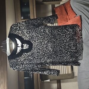 EXCELLENT CONDITION top!!